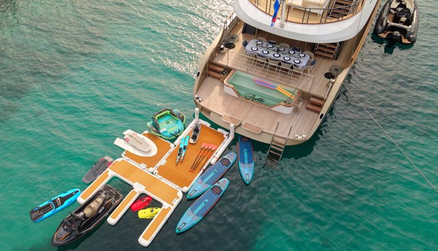 ANETTA yacht charter 5