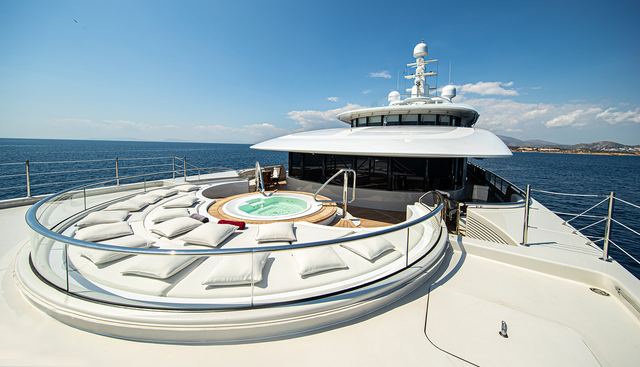 MERIDIAN A yacht charter 3
