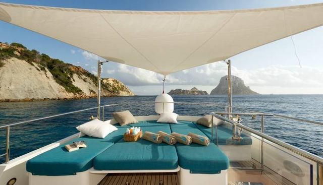 MONARA yacht charter 5