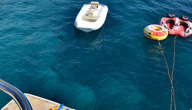 LADY M yacht charter 5