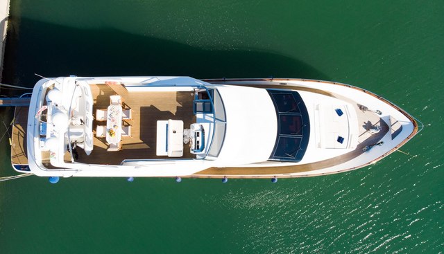 FIRST LADY II yacht charter 5