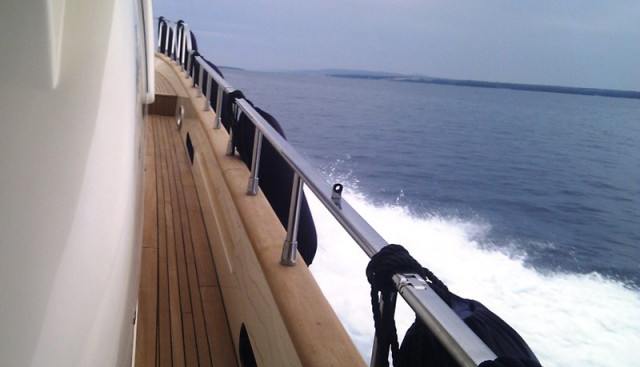 RAT BAT BLUE yacht charter 4