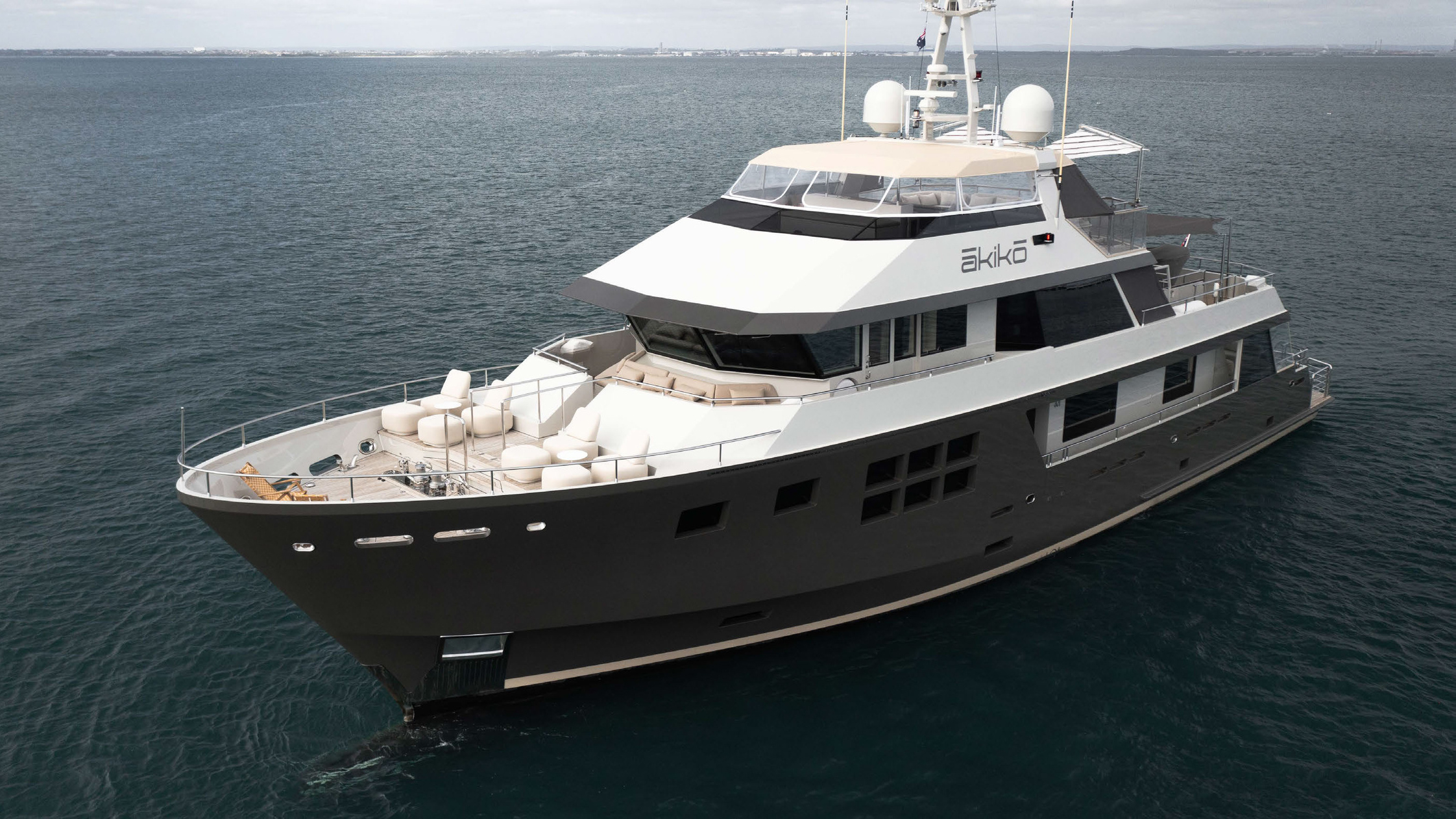AKIKO YACHT CHARTER yacht charter