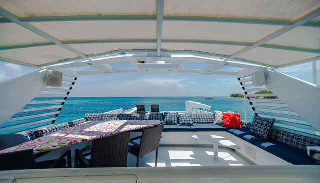 ISLAND TIME yacht charter 4