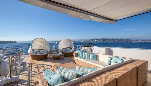 MARAYA yacht charter 3