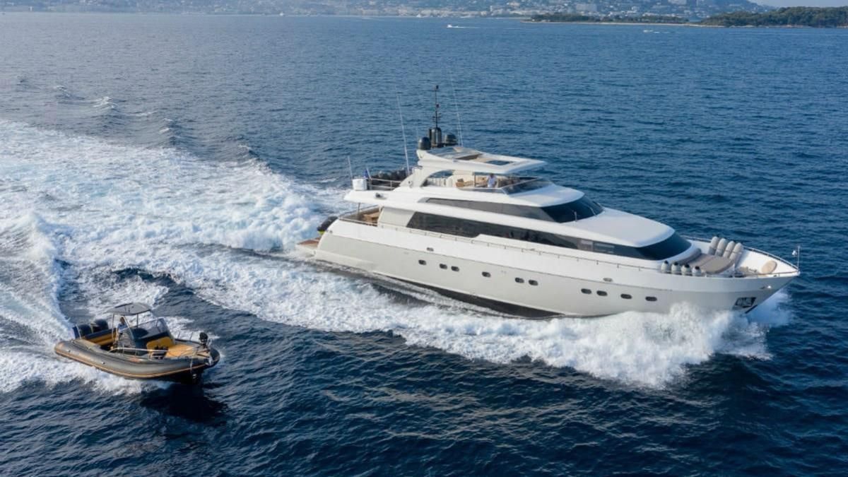 FASTER yacht charter 3