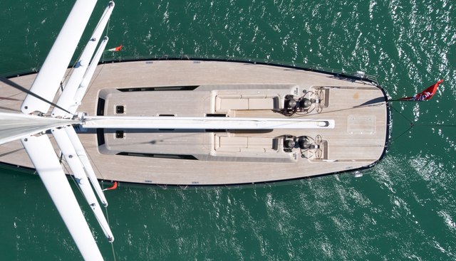 INTI CUBE yacht charter 5