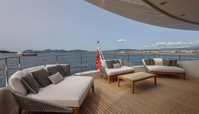 PI yacht charter 3