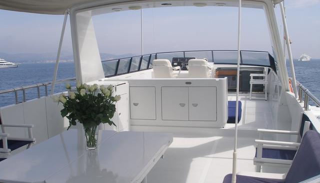 QUEEN SOUTH yacht charter 5