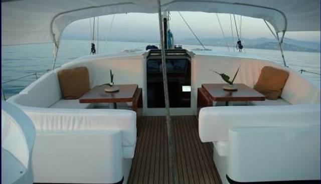 KARYA IV yacht charter 3