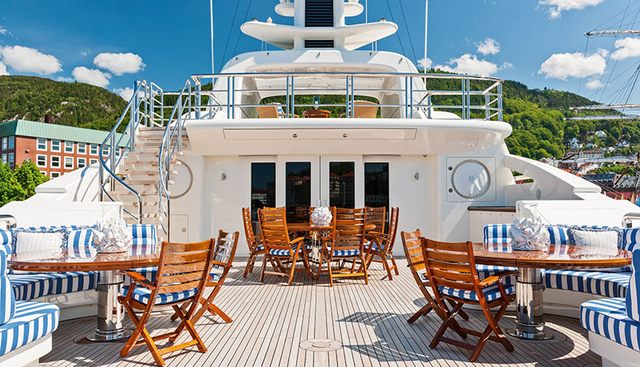 LADY KATHRYN V yacht charter 4