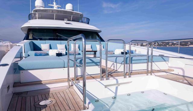 CHARADE yacht charter 2
