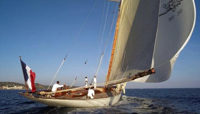 MOONBEAM OF FIFE III yacht charter 4