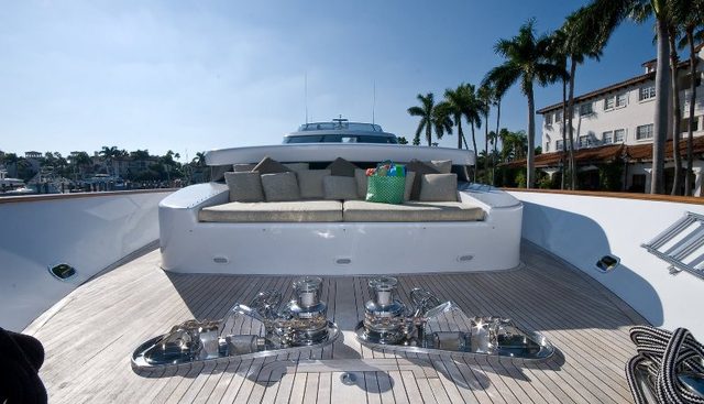 LUNASEA yacht charter 3