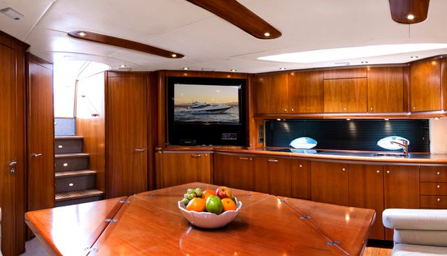CHARLIE FOX yacht charter 5