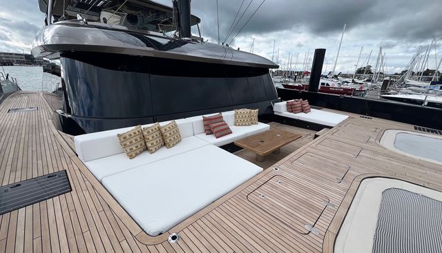 THE IDLER yacht charter 3