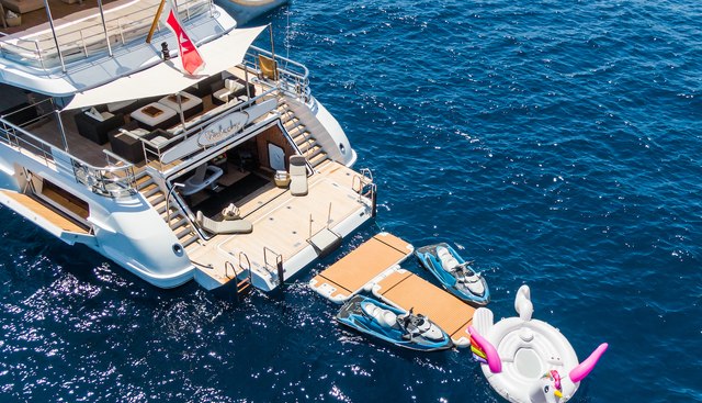 SHALAWATY yacht charter 5