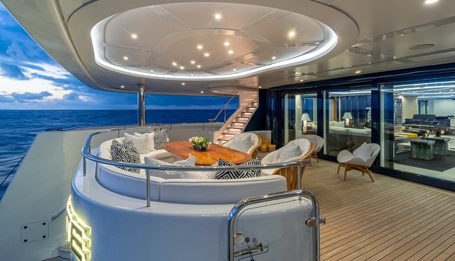 LUNARIS yacht charter 5