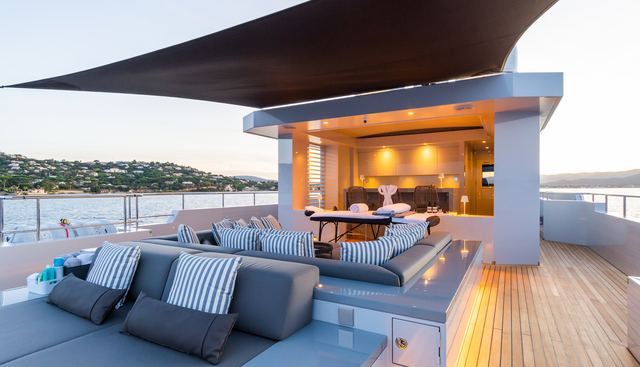 S7 yacht charter 2