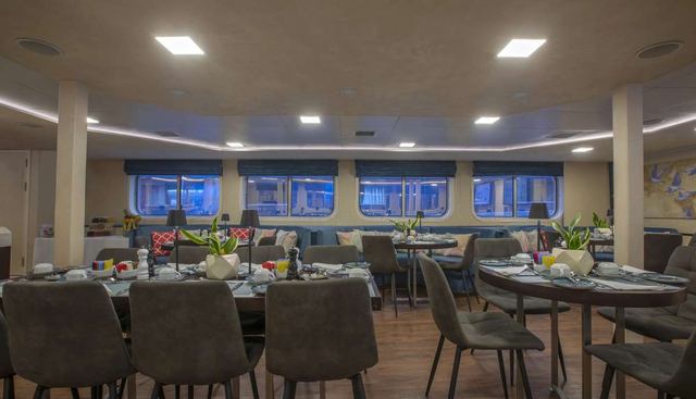 HARMONY V yacht charter 5