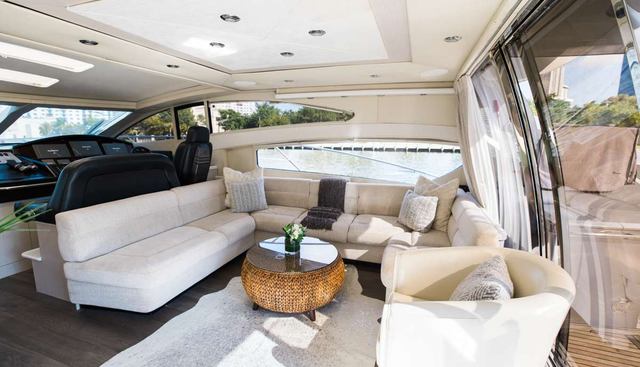 LION yacht charter 4