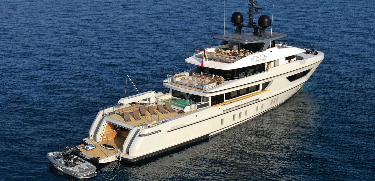 X YACHT CHARTER yacht charter