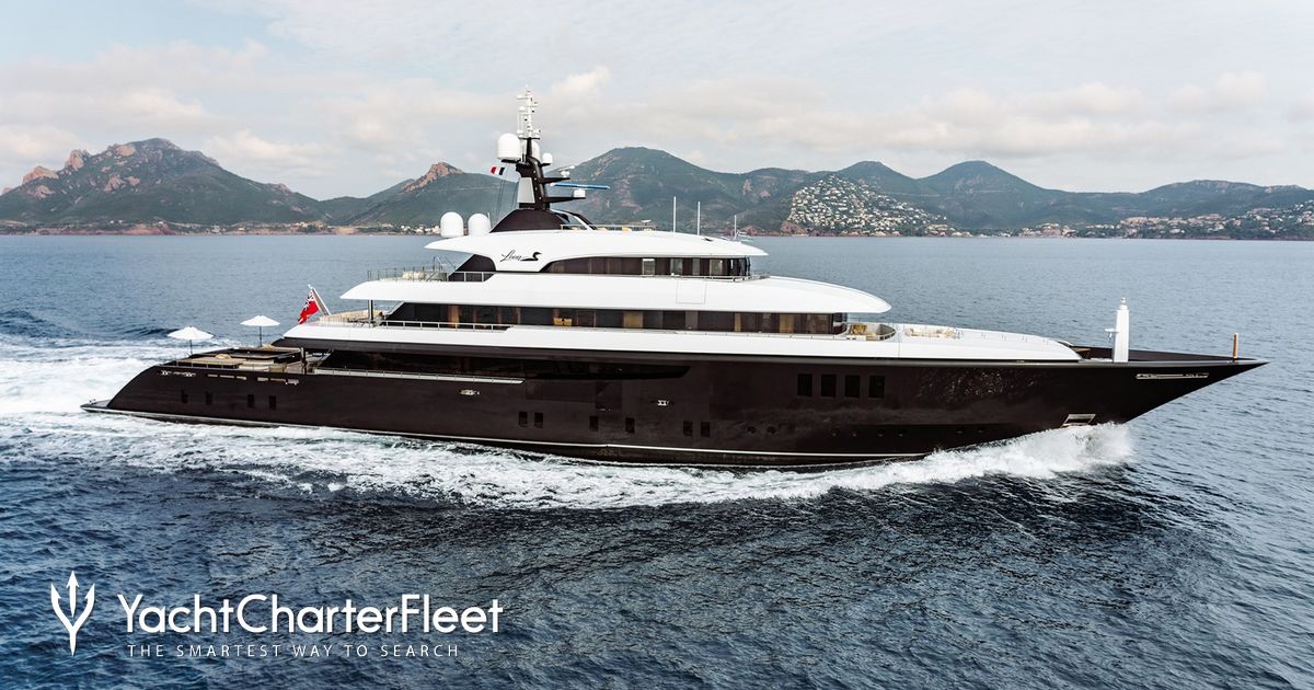LOON yacht charter 2