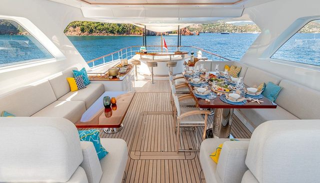JOSEPHINE I yacht charter 3