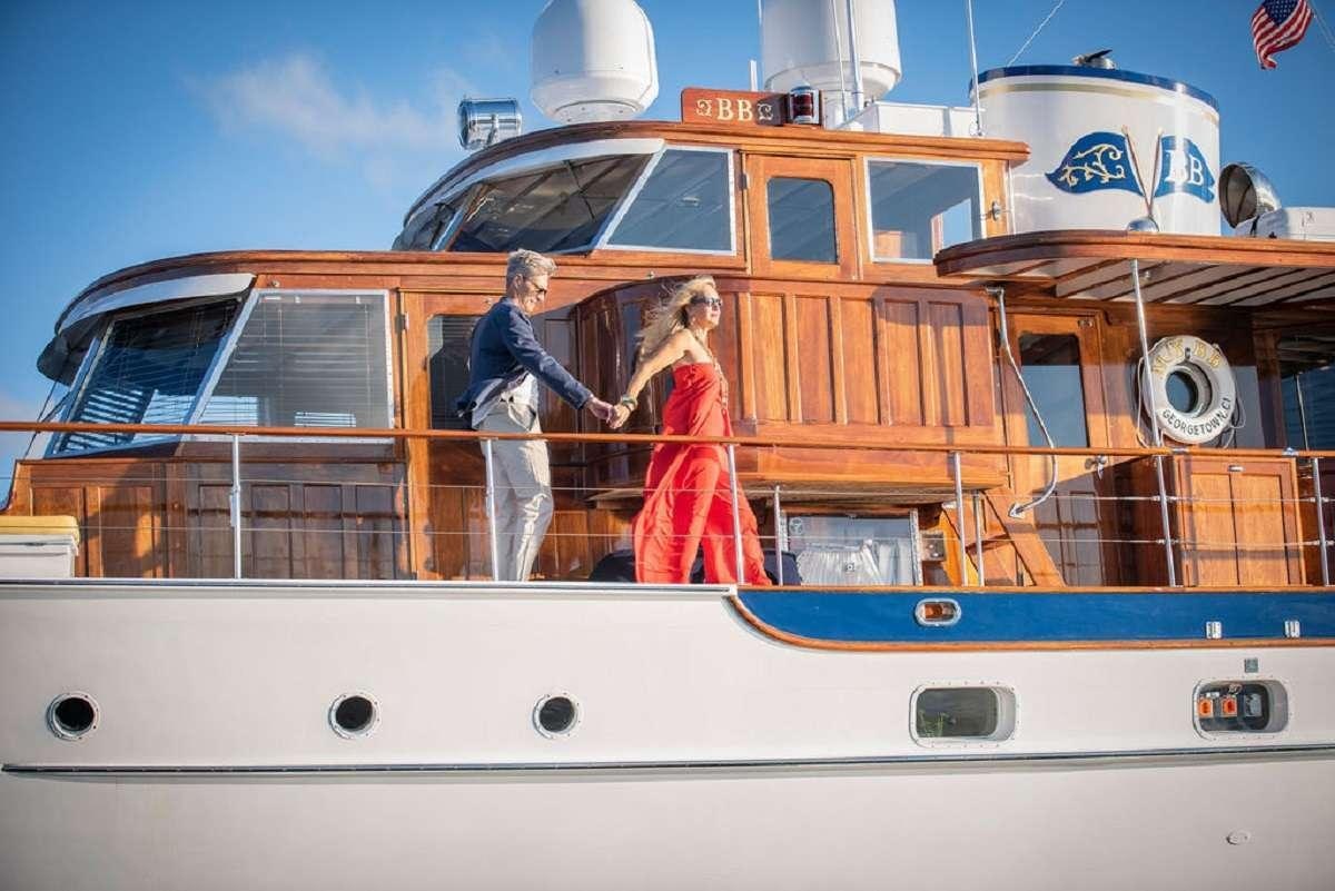 TIMELESS yacht charter 5
