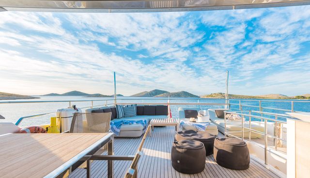 CASA yacht charter 5