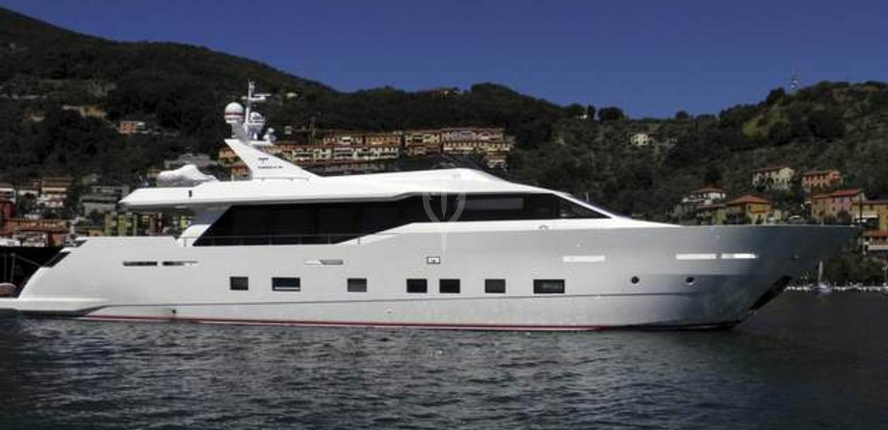 AURORA YACHT CHARTER yacht charter