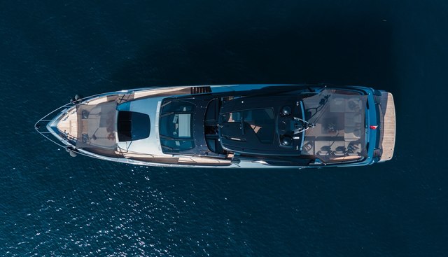 ELLA yacht charter 5