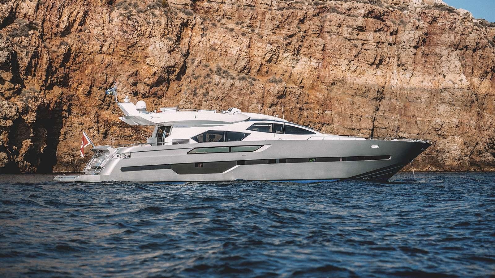 ELEVEN I YACHT CHARTER yacht charter