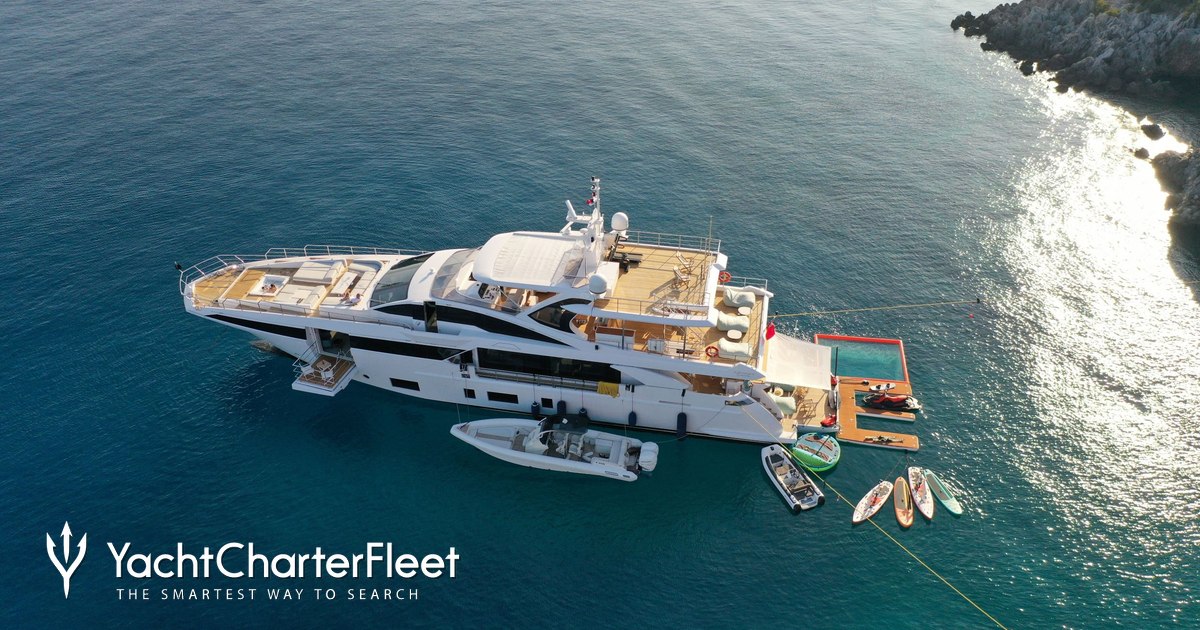 LOVE T yacht charter 2