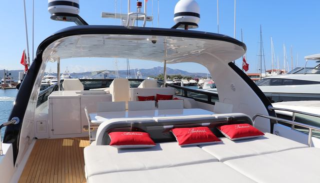 ANTARAH yacht charter 3