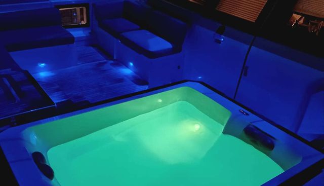THE BLUE DREAM yacht charter 5