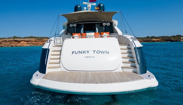 FUNKY TOWN yacht charter 5