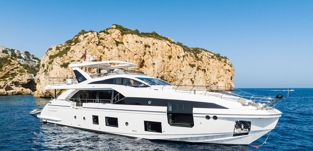 ZOZO YACHT CHARTER yacht charter