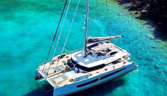 COLIBRI yacht charter 5