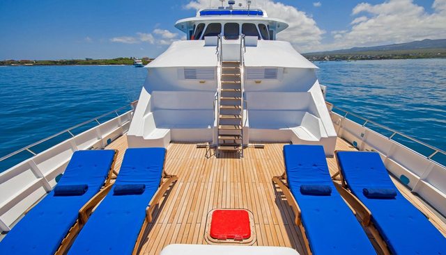 TIP TOP IV yacht charter 2