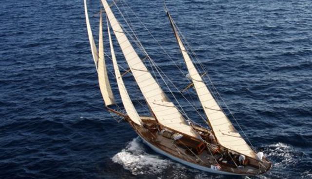 TALISMAN yacht charter 2