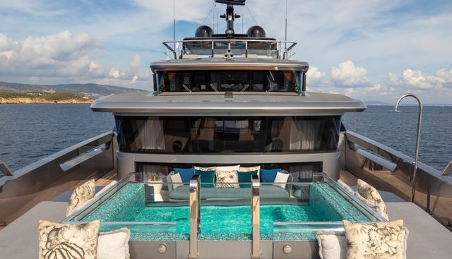 PACIFIC PEARL yacht charter 3