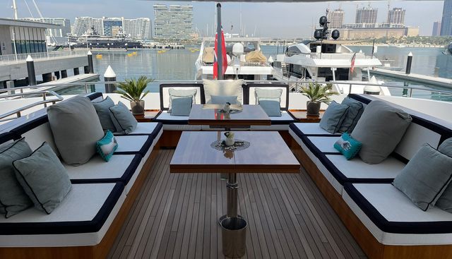 ROCKET yacht charter 5