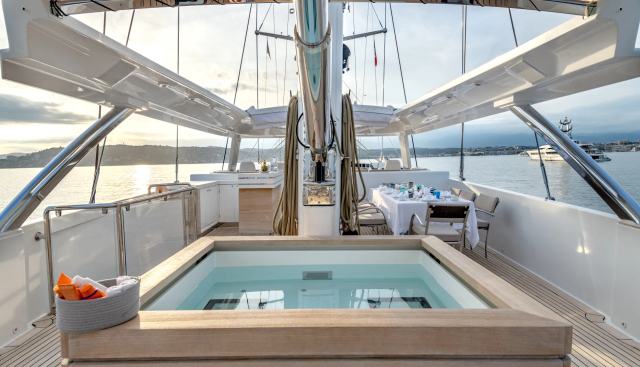 SPIRIT OF THE C'S yacht charter 3