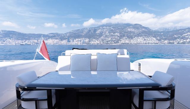 1K yacht charter 4