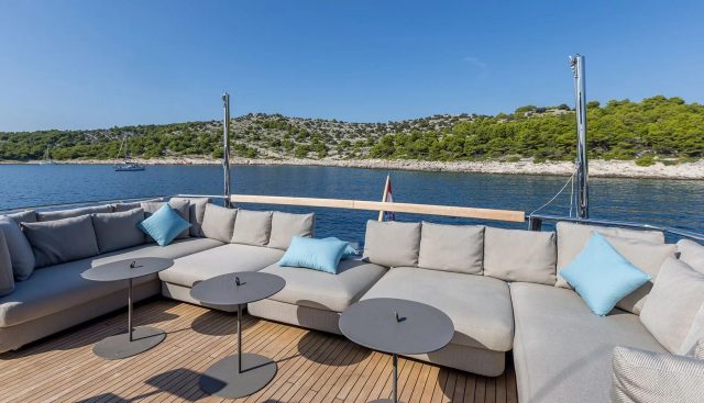 JICJ yacht charter 4