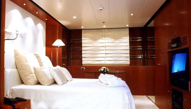 CAROM yacht charter 5