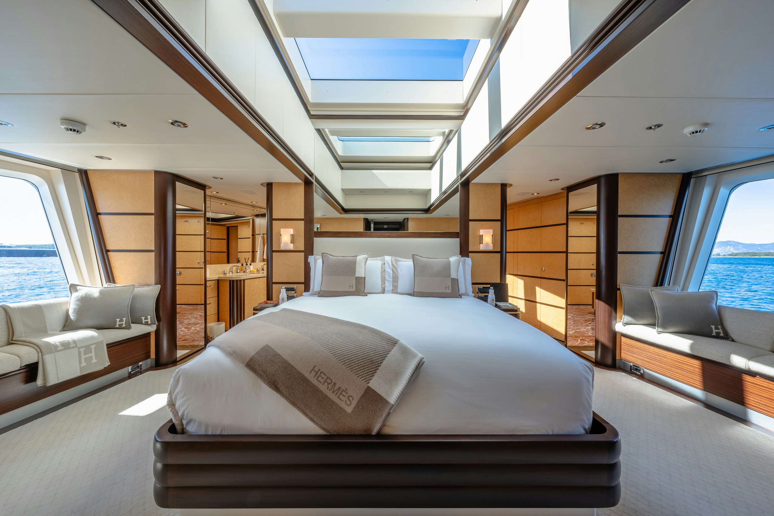 GLADIATOR yacht charter 4