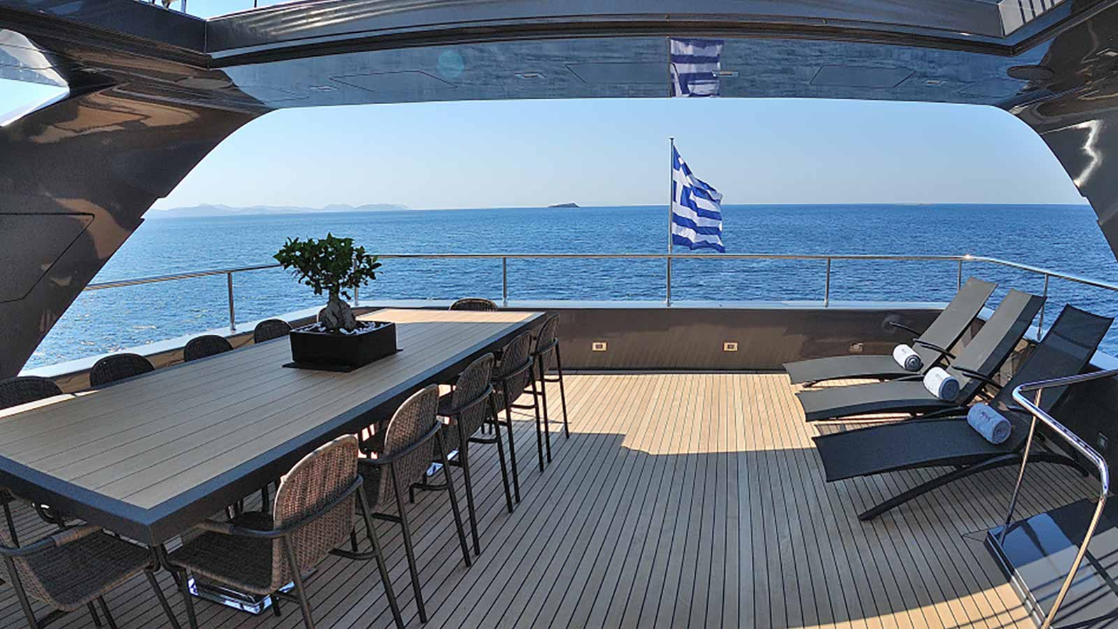 NOEMA yacht charter 4