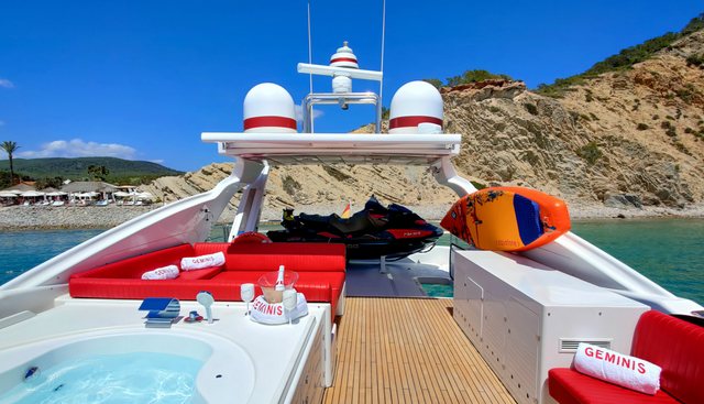 GEMINIS yacht charter 5